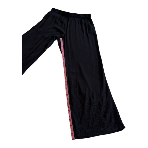 Tribal Pull-On Wide Leg Pant - Embroidered Pattern - Black - Size Large - Picture 10 of 13